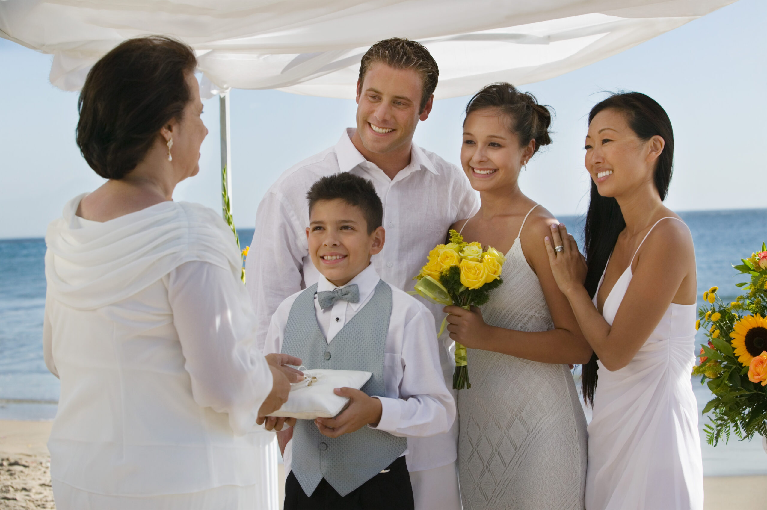 Tips For Creating The Perfect Summer Wedding Guest Style